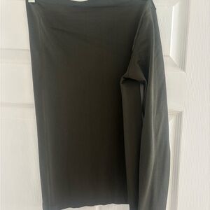 One sleeve top. Army green colour.